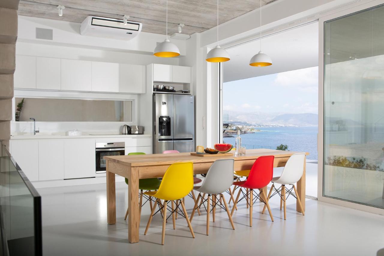 Kuro Beach House - Oceanfront Luxury & 25M Pool Ahliá Kültér fotó